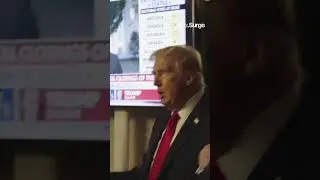 Бэррон Трамп пожимает руку Дане Уайту: &laquo;...Сделайте из него бойца&raquo;