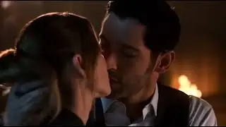 El Tango de Chloe (Roxanne)- Deckerstar