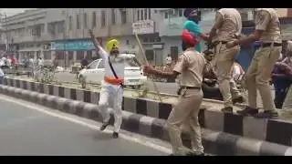 Golden Temple Amritsar 6 June Sikh Attack Punjab Police