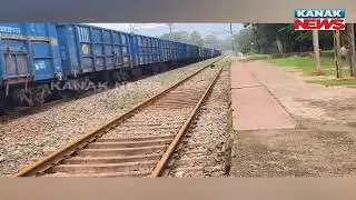 Maoist IED Blasts On Railway Tracks In Odisha & Jharkhand | Rail Services Disrupted