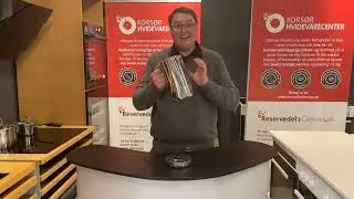Pr&aelig;sentation af den smukke Aarke Steel elkedel