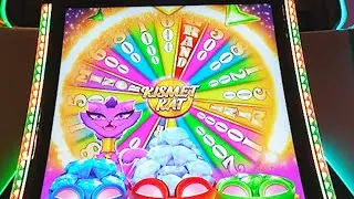 Crazy Cat Lady LOVES this Kitty Cat Slot
