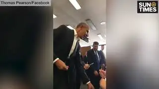 Obama arrives for jury duty at Daley Center
