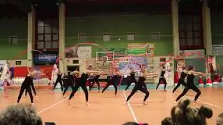 Mażoretki VIVA w utworze 