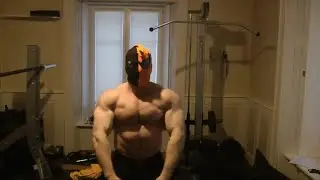 Ninja Tyler Muscle Massive Bodybuilder Pumping Workout Biceps + Flexing