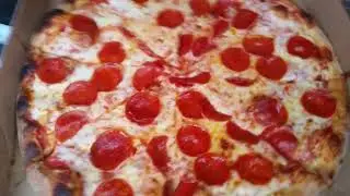 a close look at the Francos Pepperoni Pie