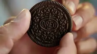 Nueva Oreo. Ahora con m&aacute;s cacao.