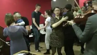 Folk Dance-House Music - Hungary (96)