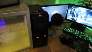 GAMING SET UP (MAC/PC) 2014 (DESK TOUR)