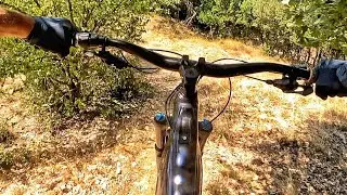 GIANT TRANCE XE+1_23  ELECTRIC MOUNTAIN BIKE Greece Dreams Epirus Trail 