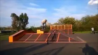 Sas Tam&aacute;s | Pusztul&aacute;s in da park