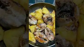 Crispy fried amberjack with pineapple #shortvideo #cooking #yummy #food
