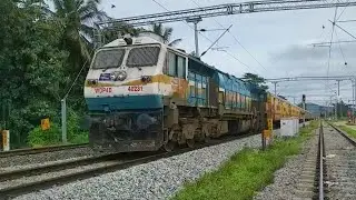 Talaguppa Super fast Express | KSR Bengaluru City - Talaguppa 20651 | Indian Railways Videos