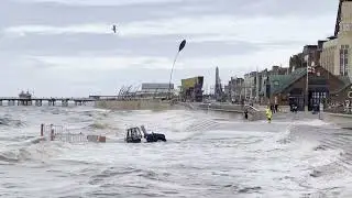 🚨Blackpool RNLI launching their Atlantic 85 on a shout.📟 @rnli @LoveThisNews