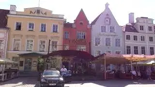 Tallinn, Estonia - Tallinn Town Hall Square (2018)
