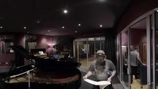 Rob Eckland - Beyond the Lights EP recording session 360 timelapse