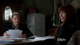 FRINGE 4x11 O&sup2; chatting