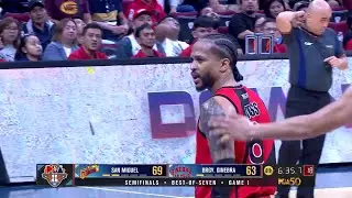 Chris Ross SWATS Jamie Malonzo in Q4 | PBA Season 49 Philippine Cup Game 1 Semifinals