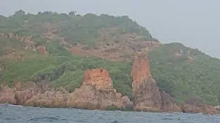 golden rock 🪨 #goldenrock #nivatibeach