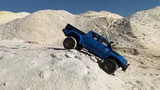 La carri&egrave;re - Larchant - Rc Scale &Eacute;l&eacute;ment RC Knightrunner