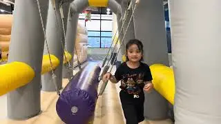 Bermain di Kidzoona #playland #playground #play #kidzoona #mainpasir #trampolin #mainbola #short