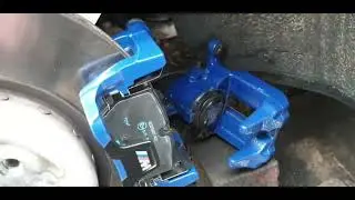 Bmw 3 2019 320d xdrive rear brake pads replacement wymiana klockow tył