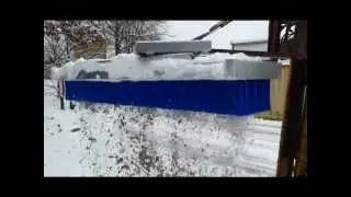 KehrFix schwenkbar an einem Mitsubishi Stapler als Schneer&auml;umschild