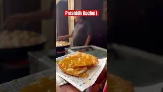 Best kachori in indore #prasiddh #streetfoodindia #kachori #india