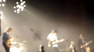 arctic monkeys - o2 dublin - crying lighting - 26-11-09.MPG