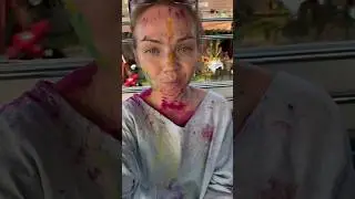 Последствия празднования Холи #shortsvideo #таиланд #девушкастримит #холи #holifestival #holiparty