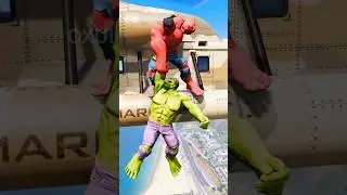 SPIDER-MAN & RED HULK SAVING FALLING HULK BROTHER (GTA V SHORTS) #gta5 #shorts