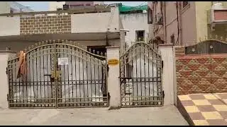 urgent sale👍🏼 old house and PNT colony 300yds 40 feet road East to face ground floor 👌👌 📞9640897111