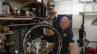 Tubeless tuskaa ja onnistunut asennus