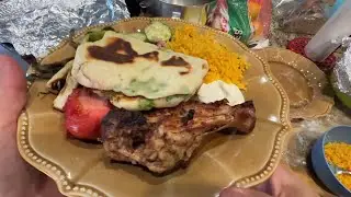 POV Cook Mediterranean Chicken, Naan, sumac onions and garlic sauce #chicken #mediterranean