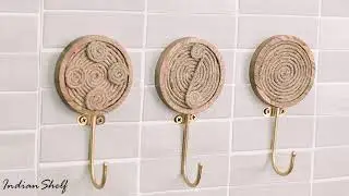 How to Decorate Your Home Entryway Wall Hooks | Practical Wall Hooks #entrywaymakeover