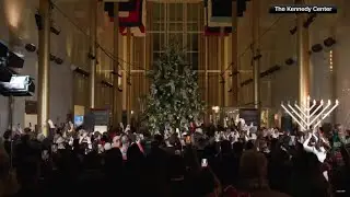 Kennedy Center hosts first-ever Christmas tree lighting ceremony