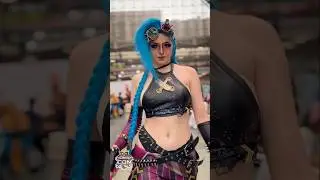 Paint the Town Blue Arcane Jinx cosplay #shorts #leagueoflegends #YouTubeCreatorCommunity