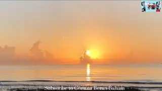It&rsquo;s a beautiful sunrise with a beach wave sound
