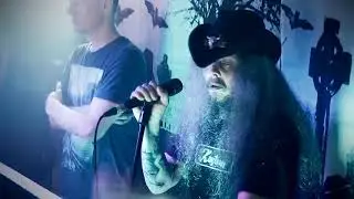 KOZMIC GODDZZ- Just One Fix (MINISTRY Cover)