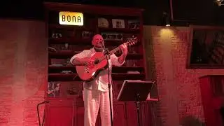 Tempo Velho - Douglas Germano - São Paulo