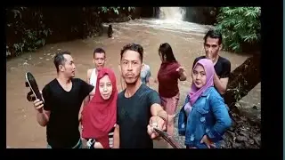 air terjun malasaum. lokasi Sp 1 kab sorong