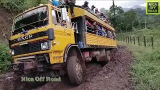 Wiwili Bocay, camión cargado de personas | Nica Off Road
