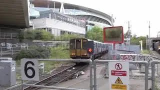 Trains at: Drayton Park - NCL - 16/8/17