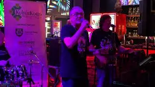 Past Perfect - Retro rock - Amsterdam pub 2025 12  11. 4K HDR