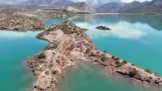 Lago na Cordilheira dos Andes - DJI Air 3