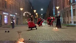 ЦЫГАНСКОЕ ОГНЕННОЕ ШОУ. Е. Каменкова и ТАНЦЕВАЛЬНЫЙ КОЛЛЕКТИВ 