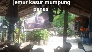 Kehidupan irt di kontrakan, panas panas bberes di luar 
