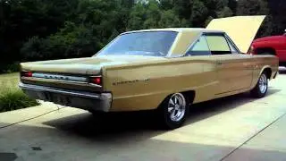 ~ 1967 Dodge Coronet Start Up ~ Hughes Whiplash Cam ~ 440 Mopar ~
