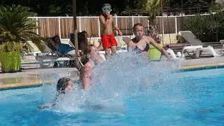 Camping L' Arlesienne - Arles - France