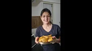 जब भी शाम में भूख लगती थी, मम्मी यही बनाती थी 😊| Aaloo Chop/ Aaloo Bonda